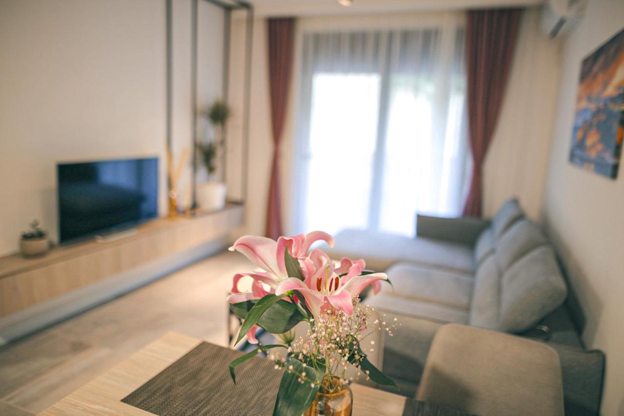 Allure Apartments Улцинь Экстерьер фото