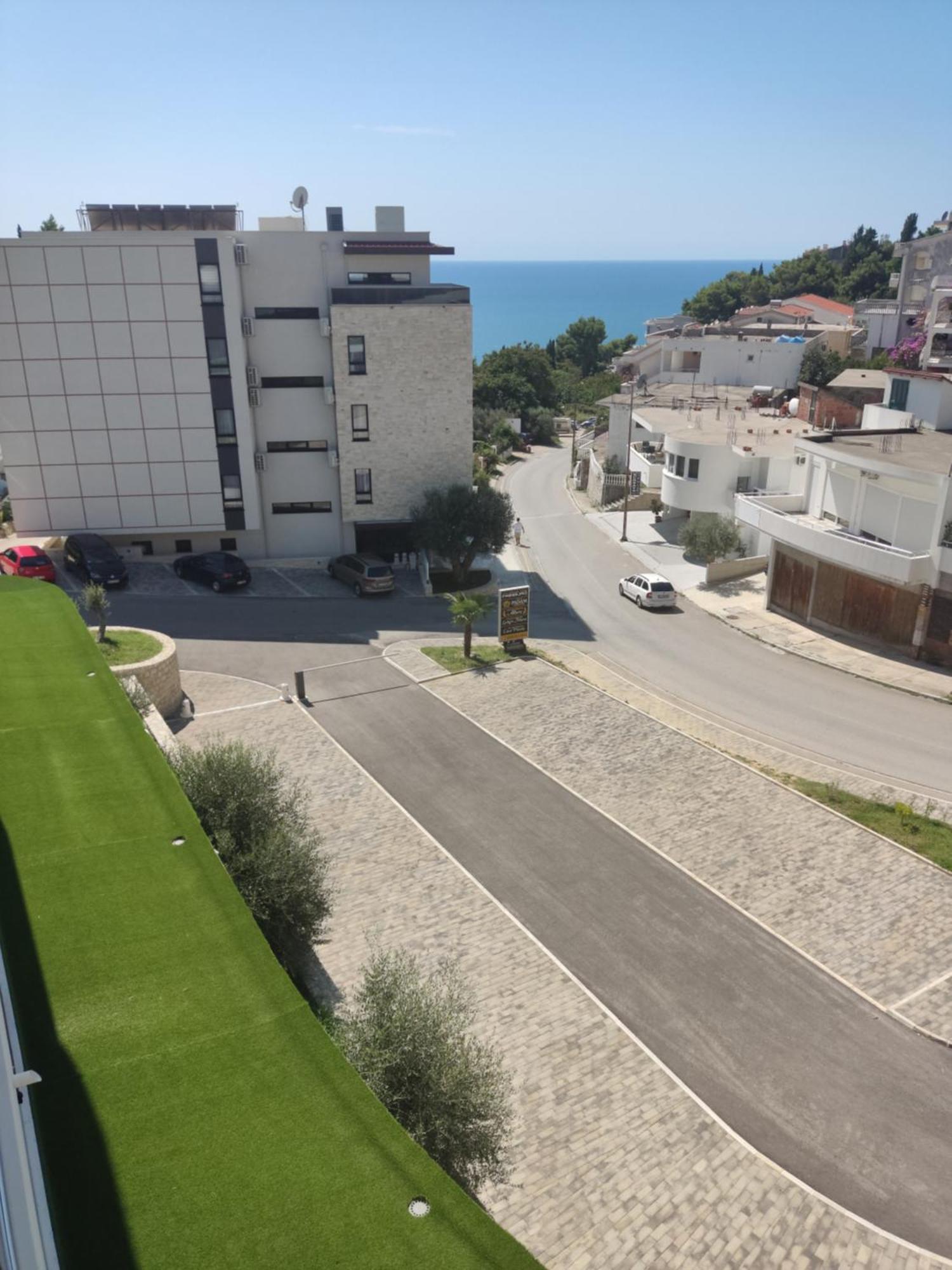 Allure Apartments Улцинь Экстерьер фото